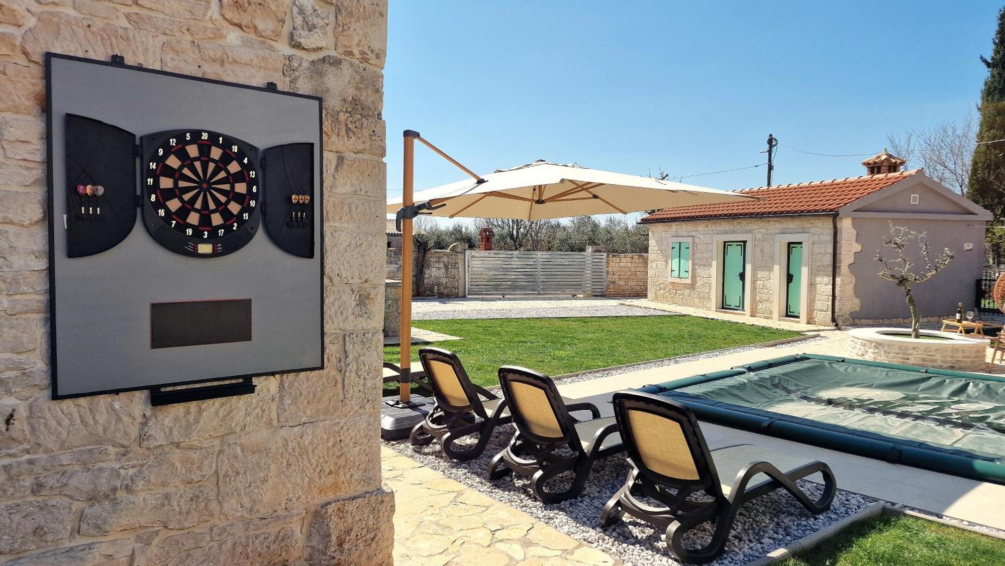 Villa Indigenous House Komez *